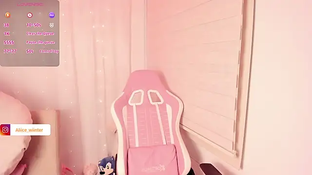 Alice winter  online show from 3, 4, 2026