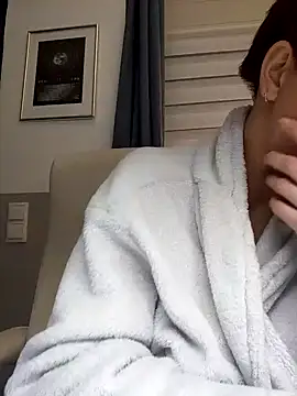 Loona-Lexxington online show from 22, 1, 2025