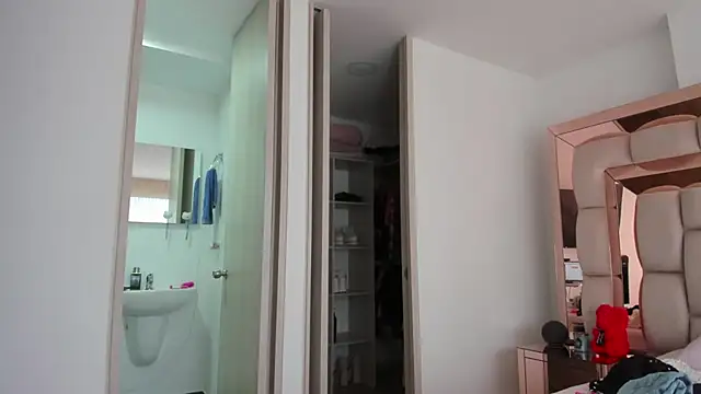 candy-sam28 online show from 3, 3, 2025