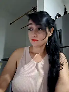 Snapshot of taalia chatting on 6, 3, 2025 taalia online show from 6, 3, 2025