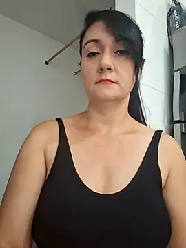 Snapshot of taalia chatting on 4, 2, 2025 taalia online show from 4, 2, 2025