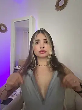 Ashleyjenner  online show from 6, 2, 2026