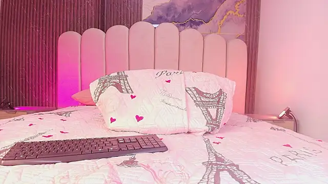 hot dione online show from 26, 3, 2026