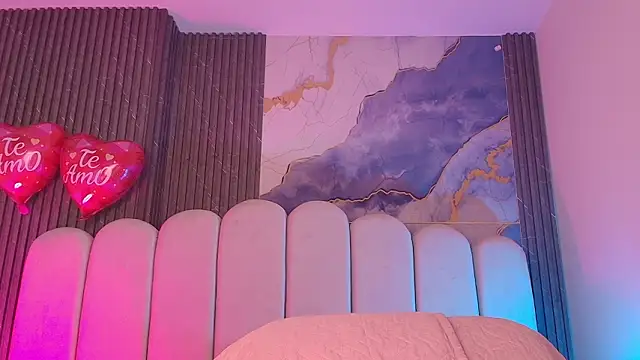 Snapshot of hot_dione chatting on 23, 2, 2026 hot dione online show from 23, 2, 2026