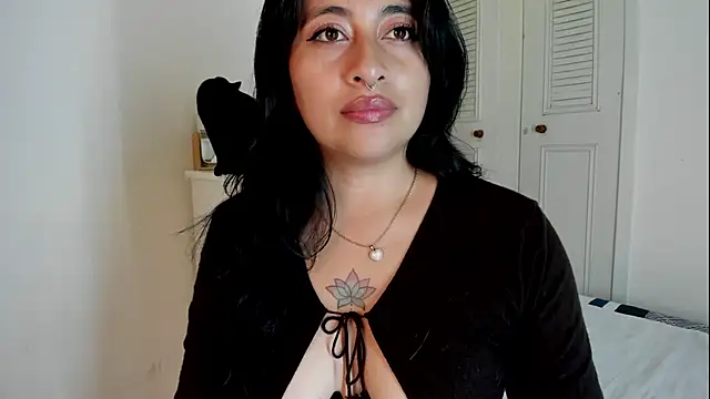 LisaHadwin online show from 6, 4, 2026