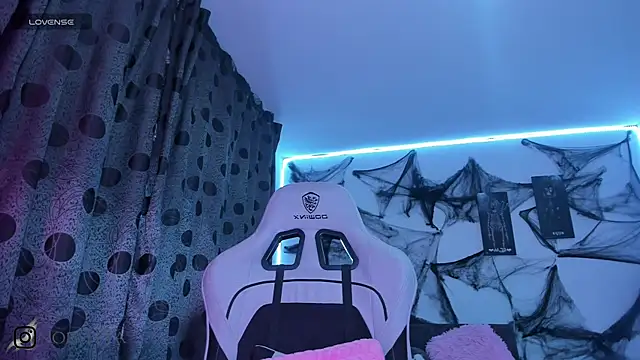 satanbabee online show from 3, 11, 2025