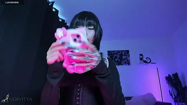 satanbabee online show from 15, 3, 2026