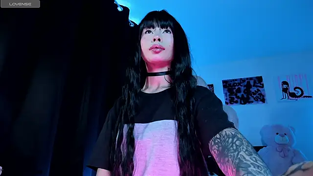 satanbabee online show from 6, 5, 2026