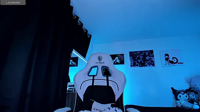 Snapshot of satanbabee chatting on 4, 6, 2026 satanbabee online show from 4, 6, 2026
