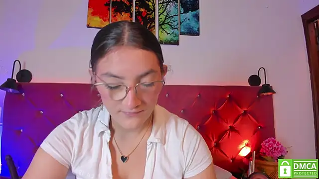 Snapshot of Ruth_harvey_ chatting on 1, 6, 2026 Ruth harvey online show from 1, 6, 2026