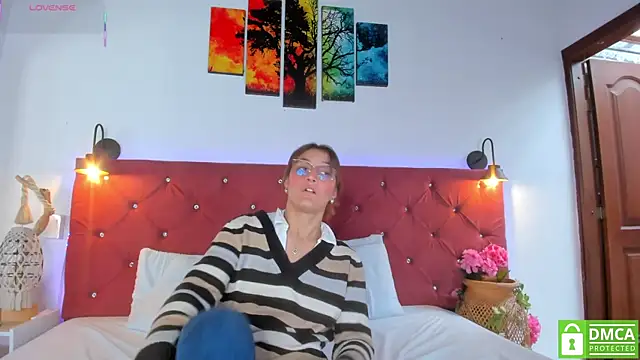 Ruth harvey  online show from 28, 9, 2025