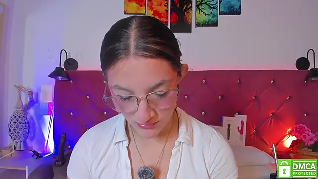 Snapshot of Ruth_harvey_ chatting on 8, 5, 2026 Ruth harvey online show from 8, 5, 2026