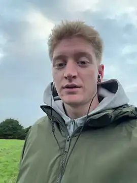 Snapshot of jerk_it_out69 chatting on 11, 9, 2025 jerk it out69 online show from 11, 9, 2025