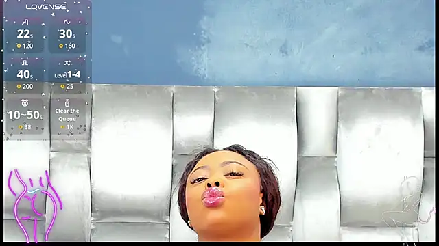 CamilaBenitez online show from 5, 10, 2025