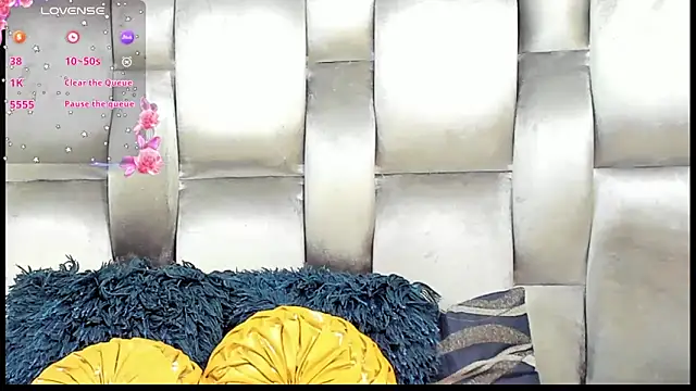 Snapshot of CamilaBenitez chatting on 15, 6, 2026 CamilaBenitez online show from 15, 6, 2026