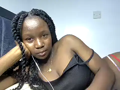 Snapshot of carenic chatting on 6, 12, 2024 carenic online show from 6, 12, 2024