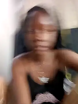 Snapshot of carenic chatting on 26, 11, 2025 carenic online show from 26, 11, 2025