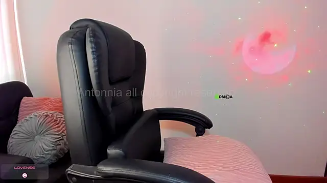 Anttonia Rose online show from 29, 5, 2026