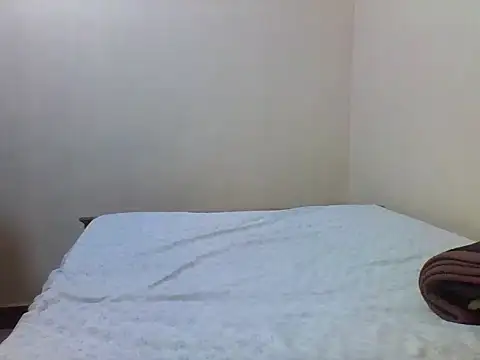 Snapshot of princess-cutie12 chatting on 18, 5, 2026 princess-cutie12 online show from 18, 5, 2026