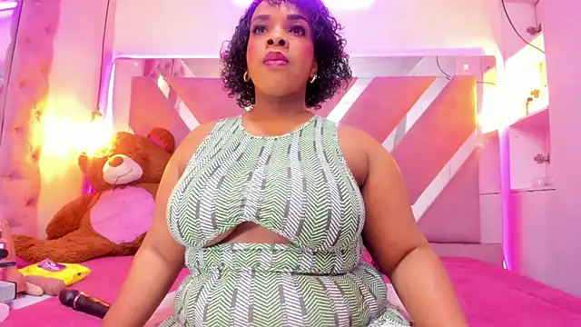 Scarlett-Bonnet online show from 13, 3, 2025