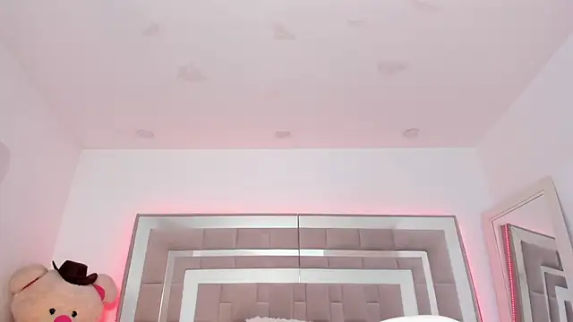 Nicolle foxy online show from 29, 11, 2025