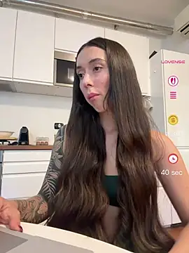 emiliasommer online show from 1, 6, 2026