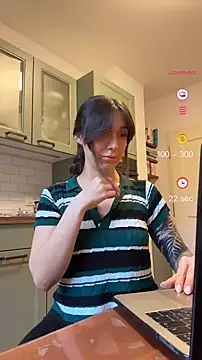 emiliasommer online show from 6, 10, 2025