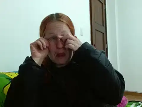 ViioletaMora online show from 13, 10, 2025