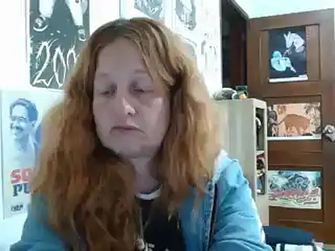 Snapshot of ViioletaMora chatting on 19, 6, 2026 ViioletaMora online show from 19, 6, 2026