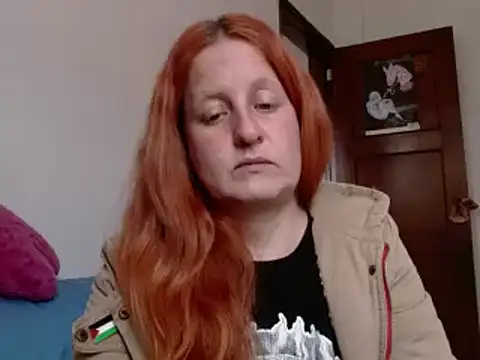 ViioletaMora online show from 7, 10, 2025