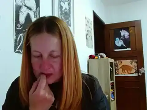 ViioletaMora online show from 13, 4, 2026