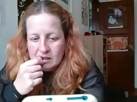 ViioletaMora online show from 2, 4, 2026