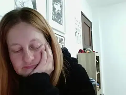 ViioletaMora online show from 15, 4, 2026