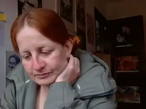 Snapshot of ViioletaMora chatting on 15, 7, 2026 ViioletaMora online show from 15, 7, 2026