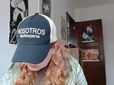 ViioletaMora online show from 4, 4, 2026