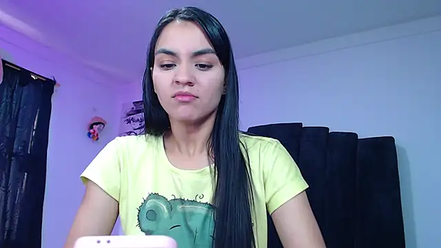 Ariel Zeo1 online show from 10, 10, 2025