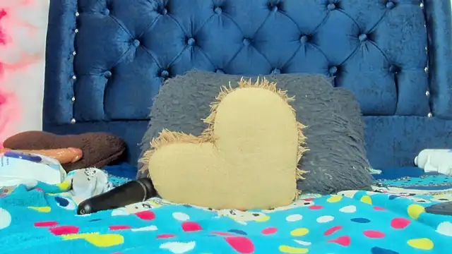 alice love052 online show from 6, 3, 2025