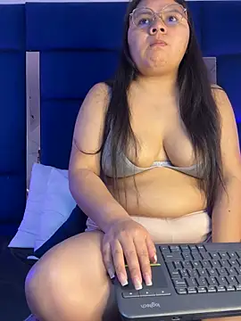 Snapshot of alice_love052 chatting on 15, 2, 2026 alice love052 online show from 15, 2, 2026