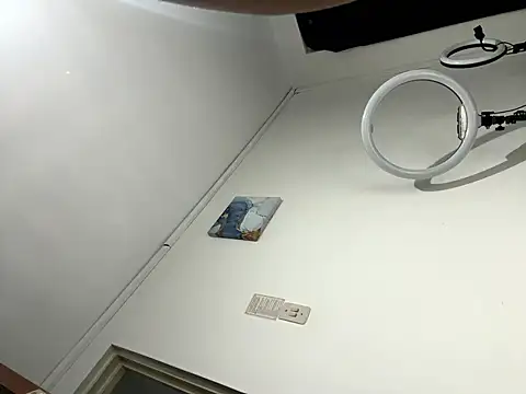 alice love052 online show from 21, 3, 2026