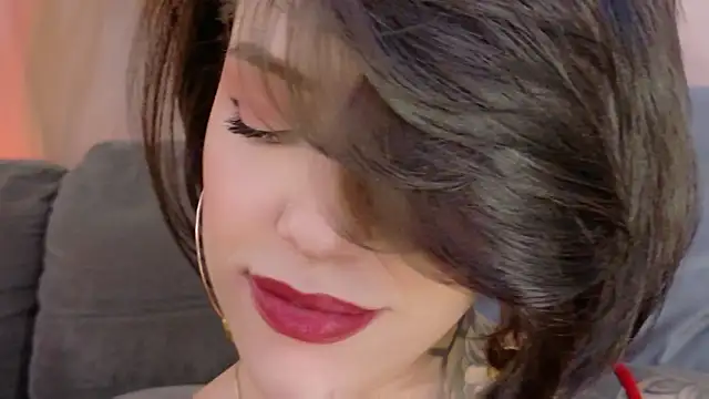 Snapshot of Hannah_Borbon chatting on 2, 7, 2026 Hannah Borbon online show from 2, 7, 2026