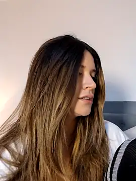 maliciaworld online show from 13, 9, 2025