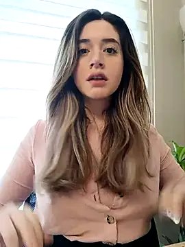 maliciaworld online show from 13, 2, 2025