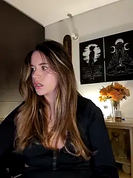 maliciaworld online show from 21, 10, 2025