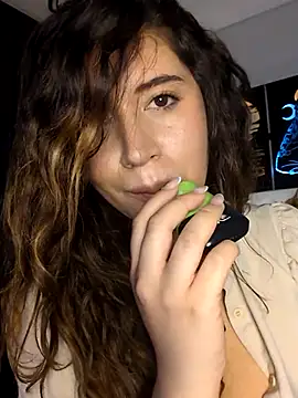 maliciaworld online show from 18, 4, 2026