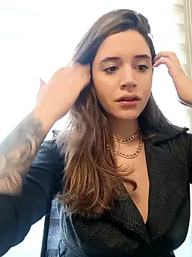 maliciaworld online show from 28, 2, 2025