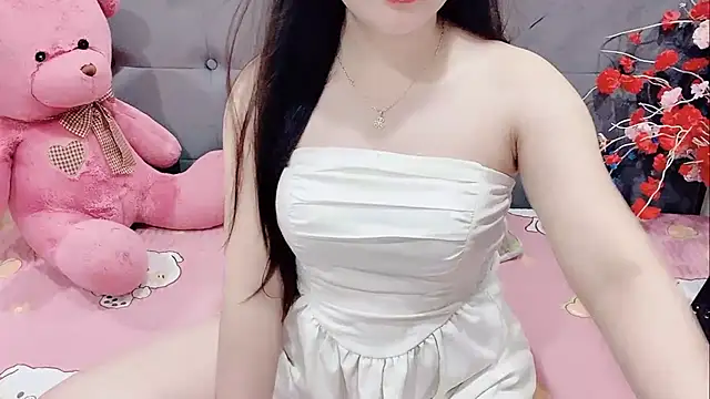 Funikio online show from 10, 11, 2025