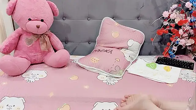 Funikio online show from 30, 11, 2025