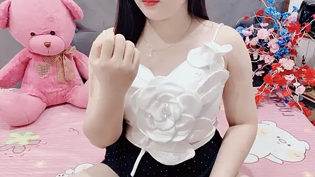 Funikio online show from 12, 2, 2026