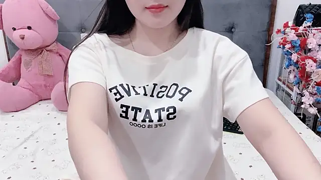 Snapshot of Funikio chatting on 7, 6, 2026 Funikio online show from 7, 6, 2026