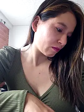 Zoe Nasty online show from 7, 3, 2025